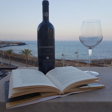 Sea View Apartment Catania Bagian luar foto